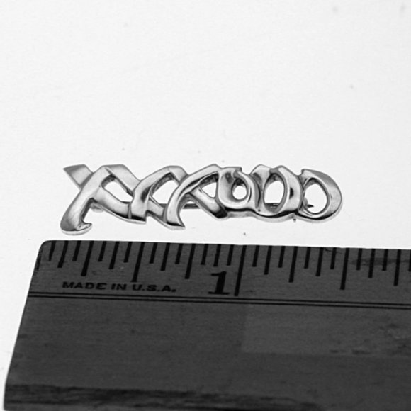 Authentic Paloma Picasso Tiffany & Co Sterling Silver Hugs and Kisses XO Brooch - Picture 2 of 2